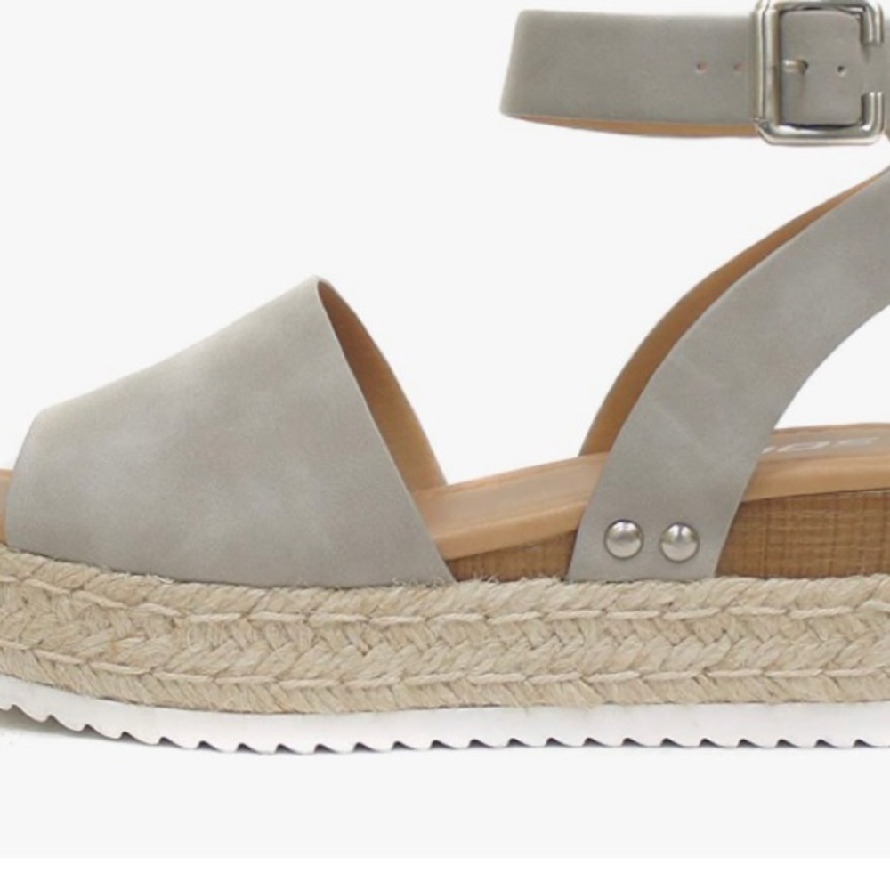 Soda Topic Open Toe Buckle Ankle Strap Espadrilles Flatform Wedge Casual Sandal